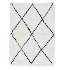 tapis beni ouarain blanc noir sur mesure 30