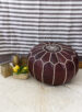 Pouf marocain en cuir marron miel