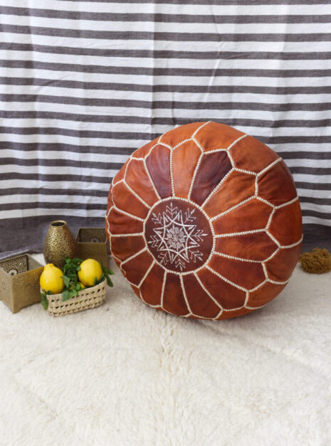 Pouf marocain en cuir terracotta