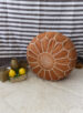 Pouf marocain en cuir marron clair